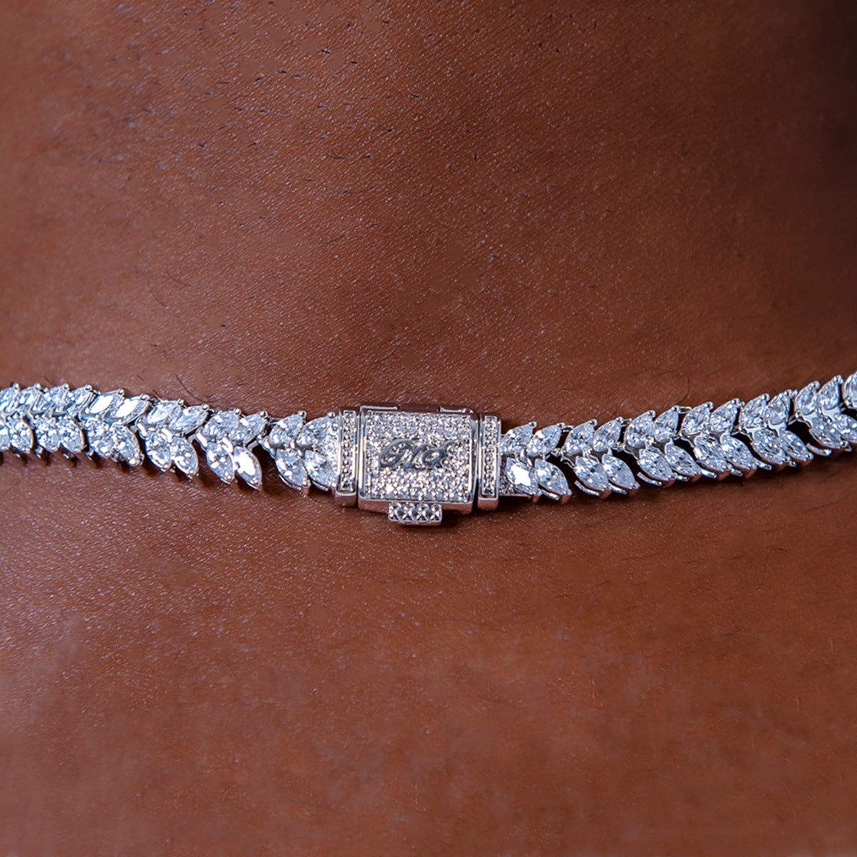 Iced Herringbone Chain in White Gold- 7mm