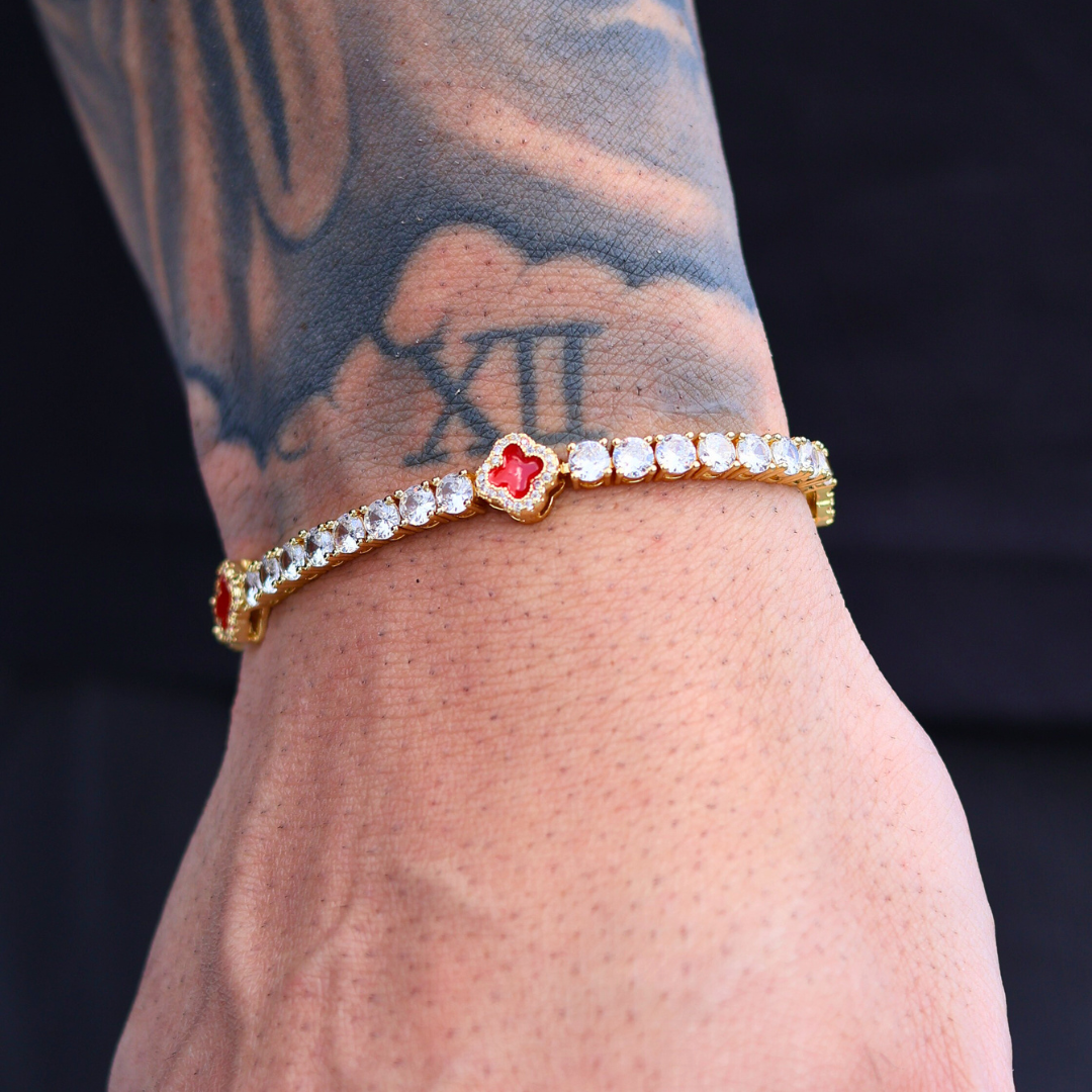 Red Clover Tennis Bracelet (Gold) - 4mm