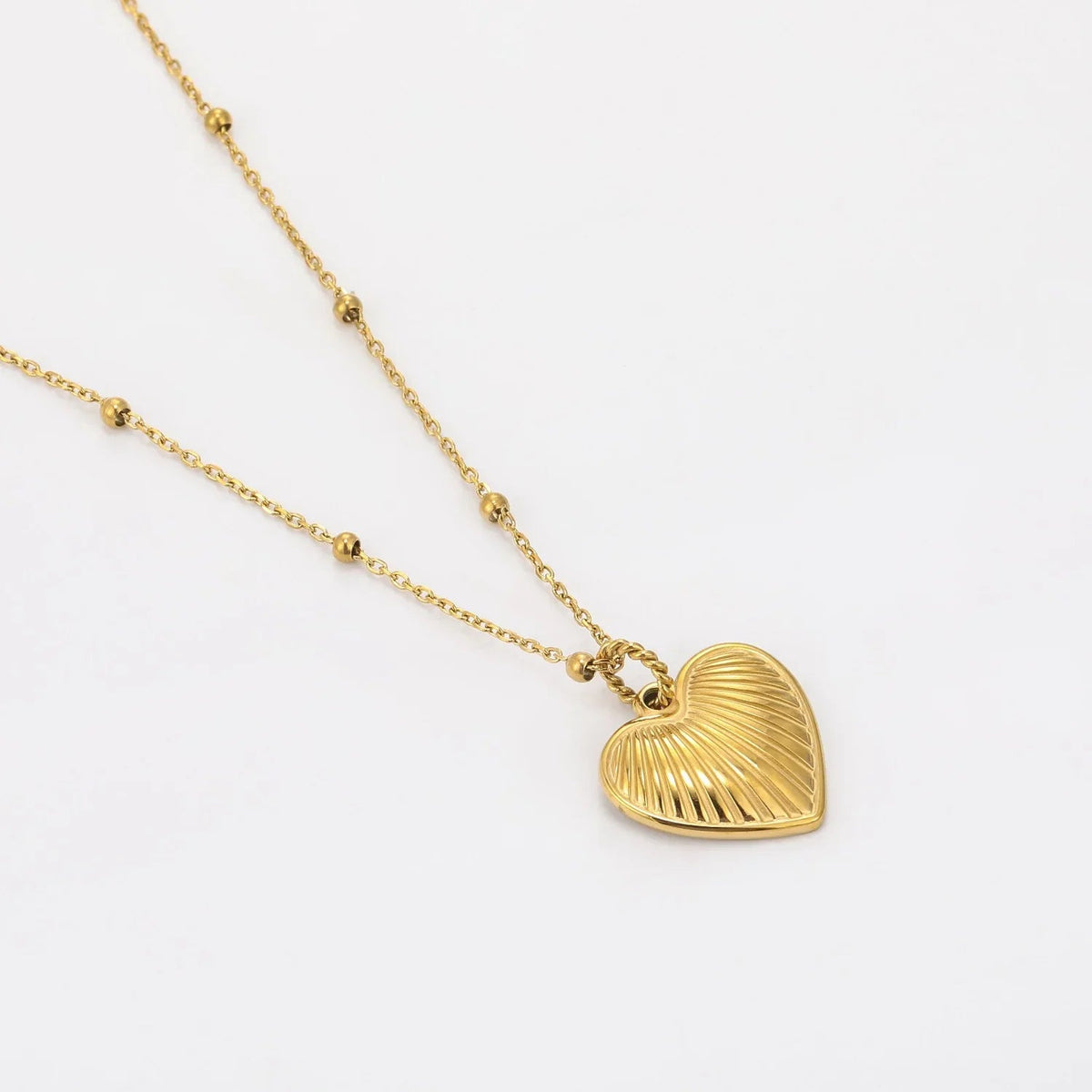 Heart Pendant Necklace w/ Satellite Chain
