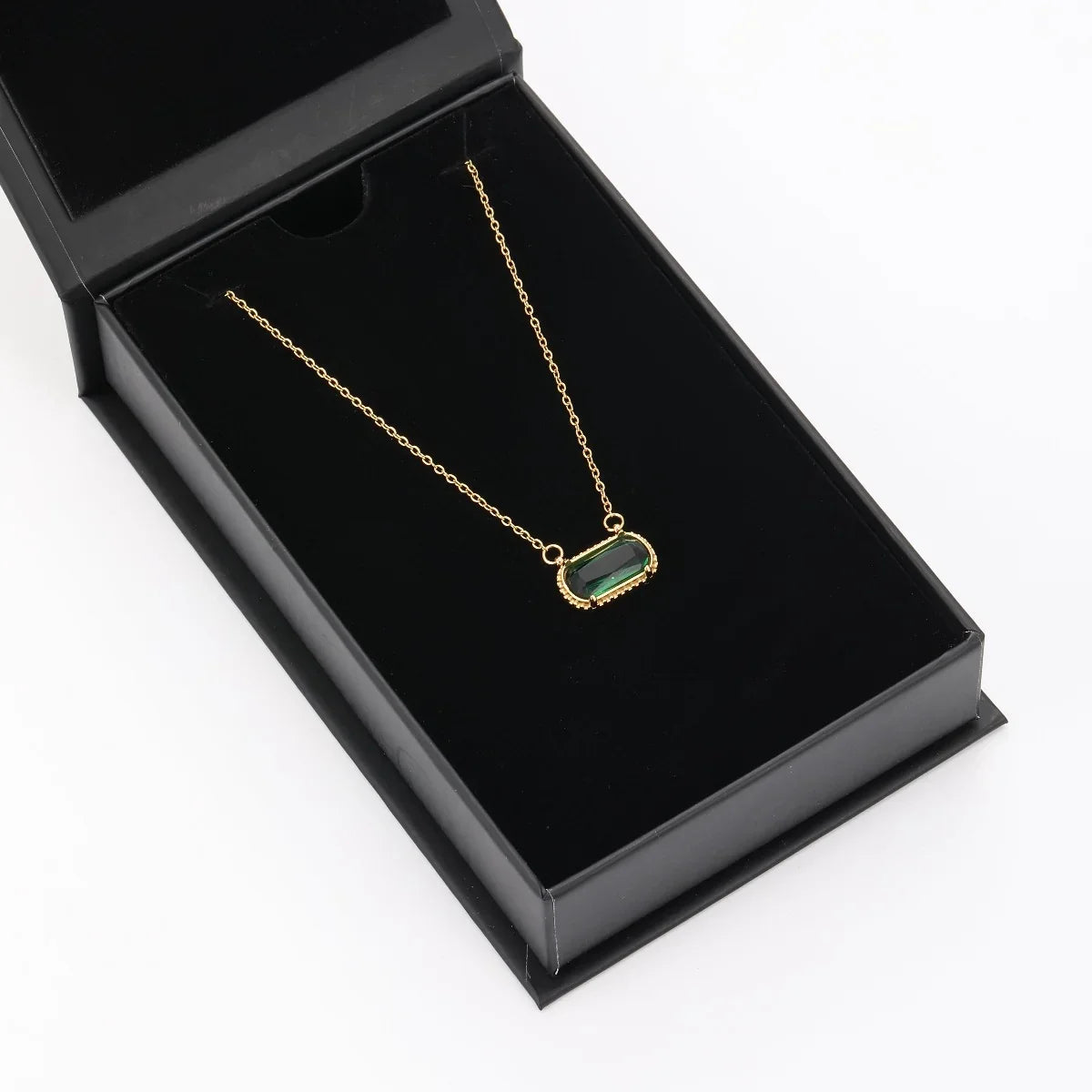 Stone Pendant Necklace