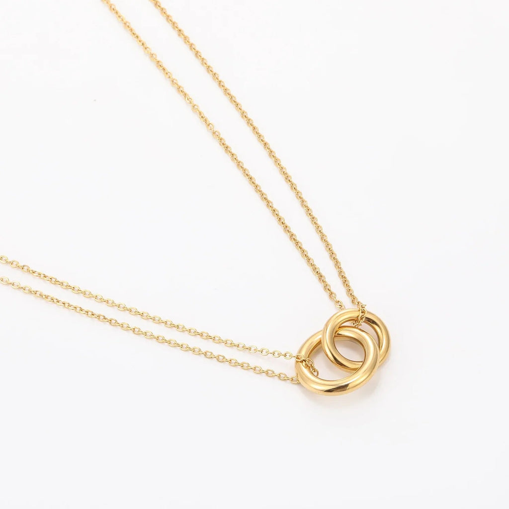 The Linked Necklace