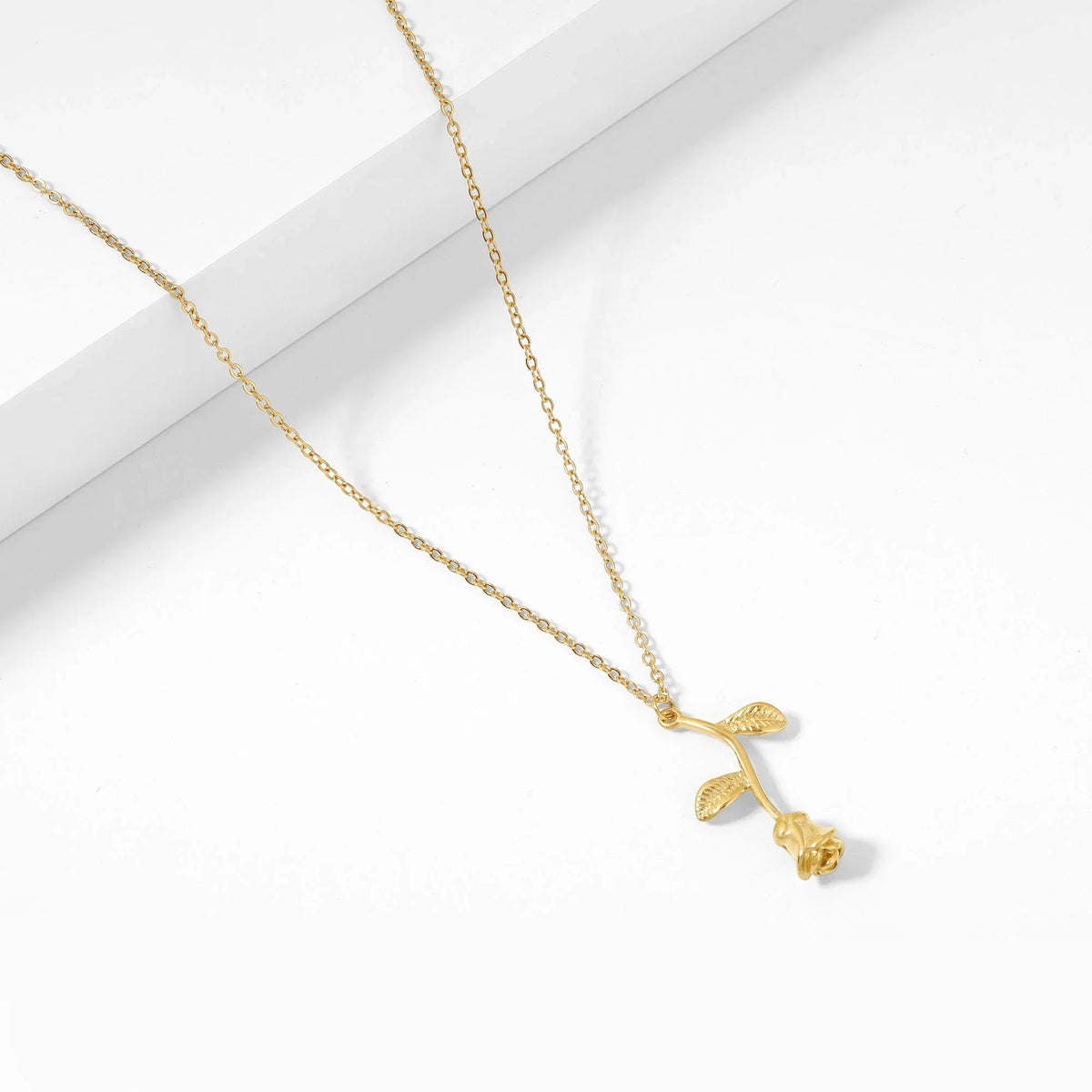 Rose Pendant Necklace