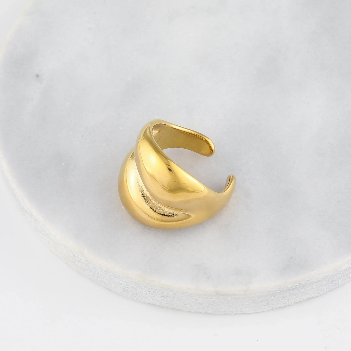 Crossover Dome Ring