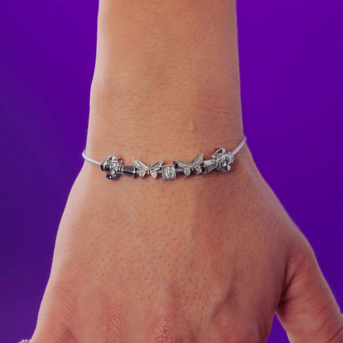 CUSTOMIZABLE FRIENDSHIP BRACELET