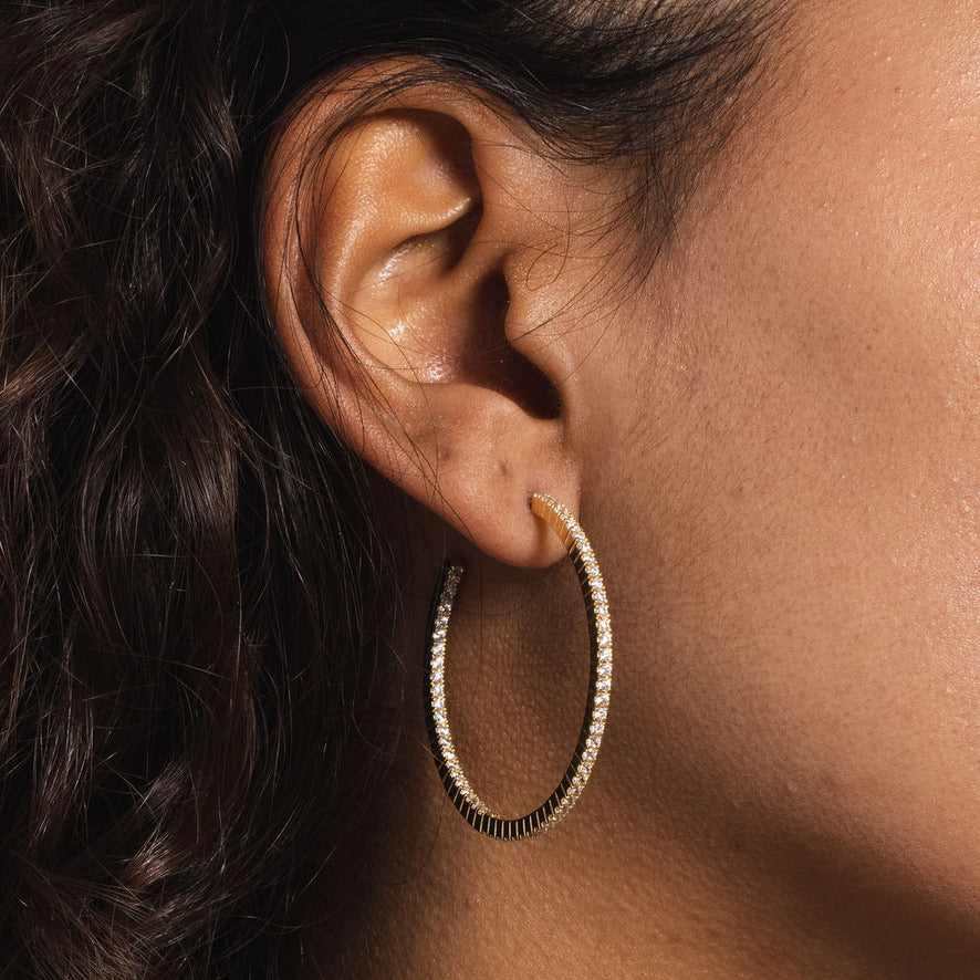 14k Solid Gold Medium Eternity Hoop Earring-VS Diamonds