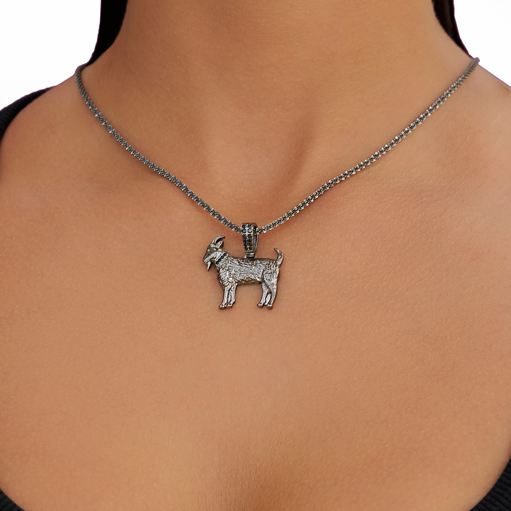 Micro Simple Goat Pendant in Black