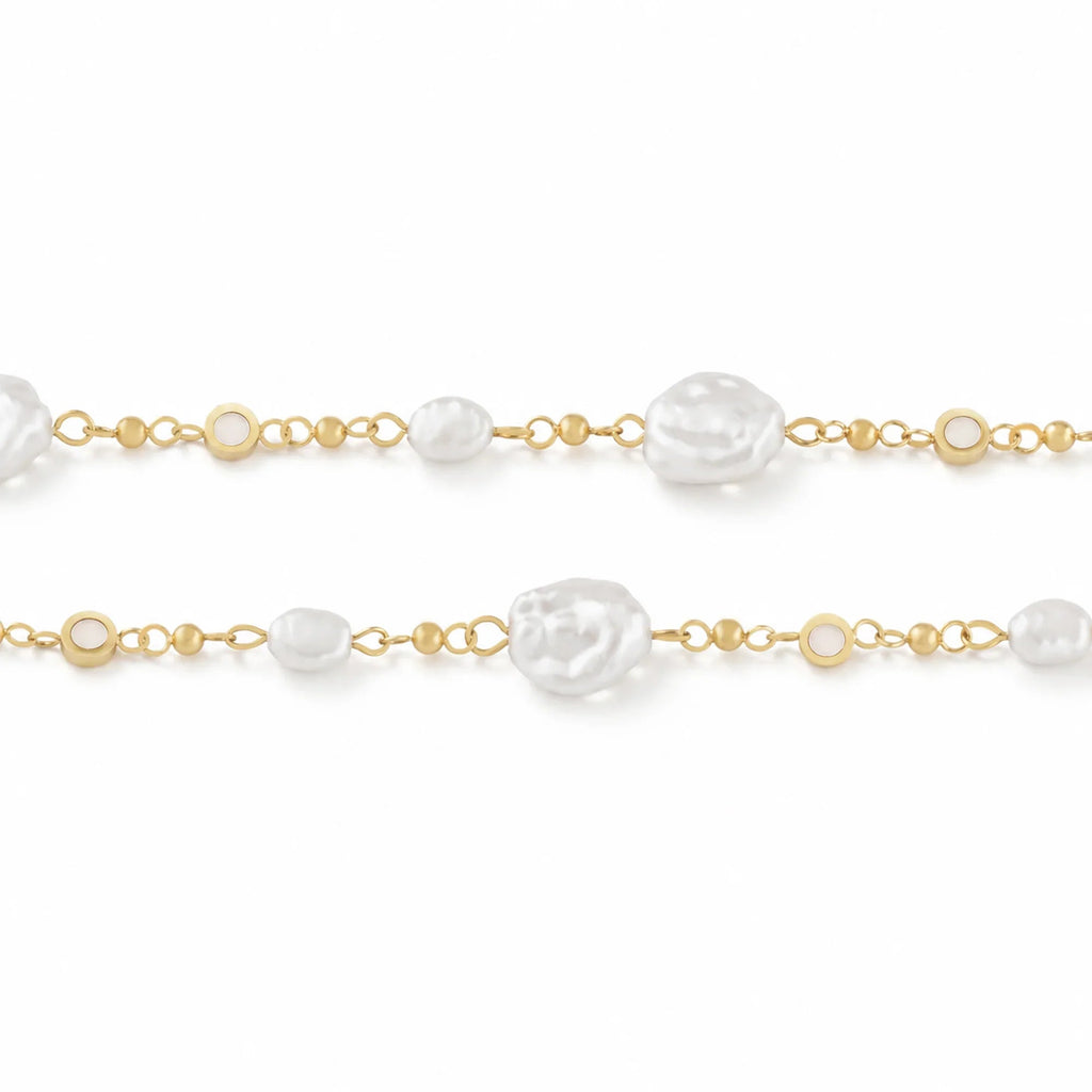 Perlita Pendant Necklace