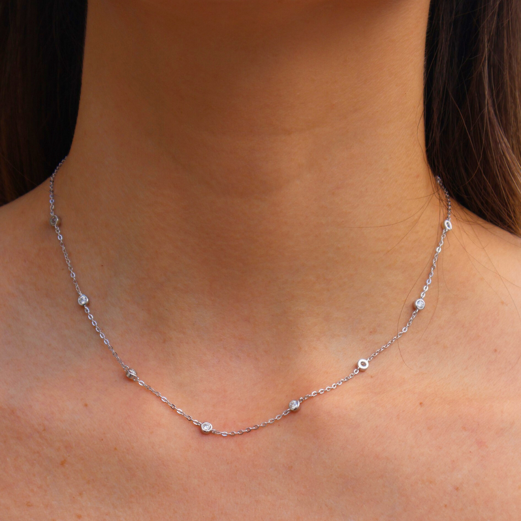 Moissanite Novem Necklace (Silver)