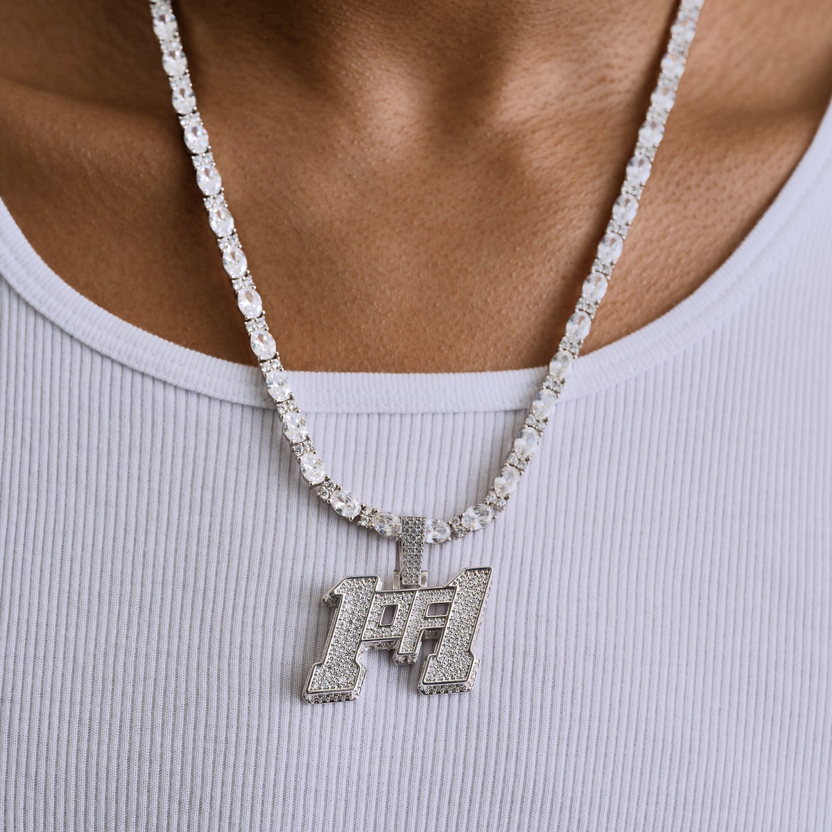 "1of1" Pendant in White Gold