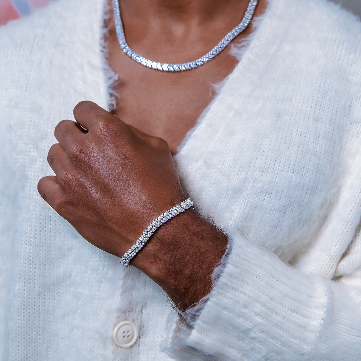 Iced Herringbone Bracelet in White Gold- 7mm