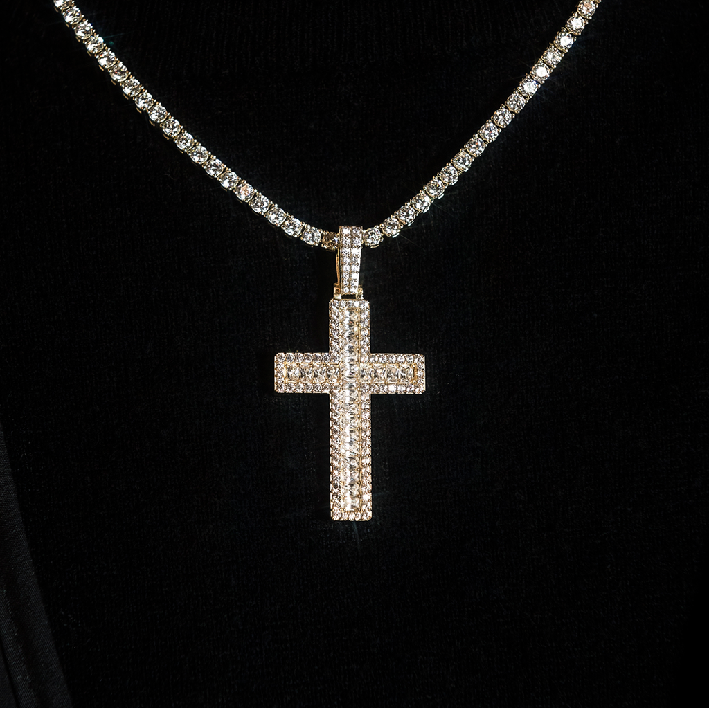 Diamond Baguette Cross Pendant in Yellow Gold