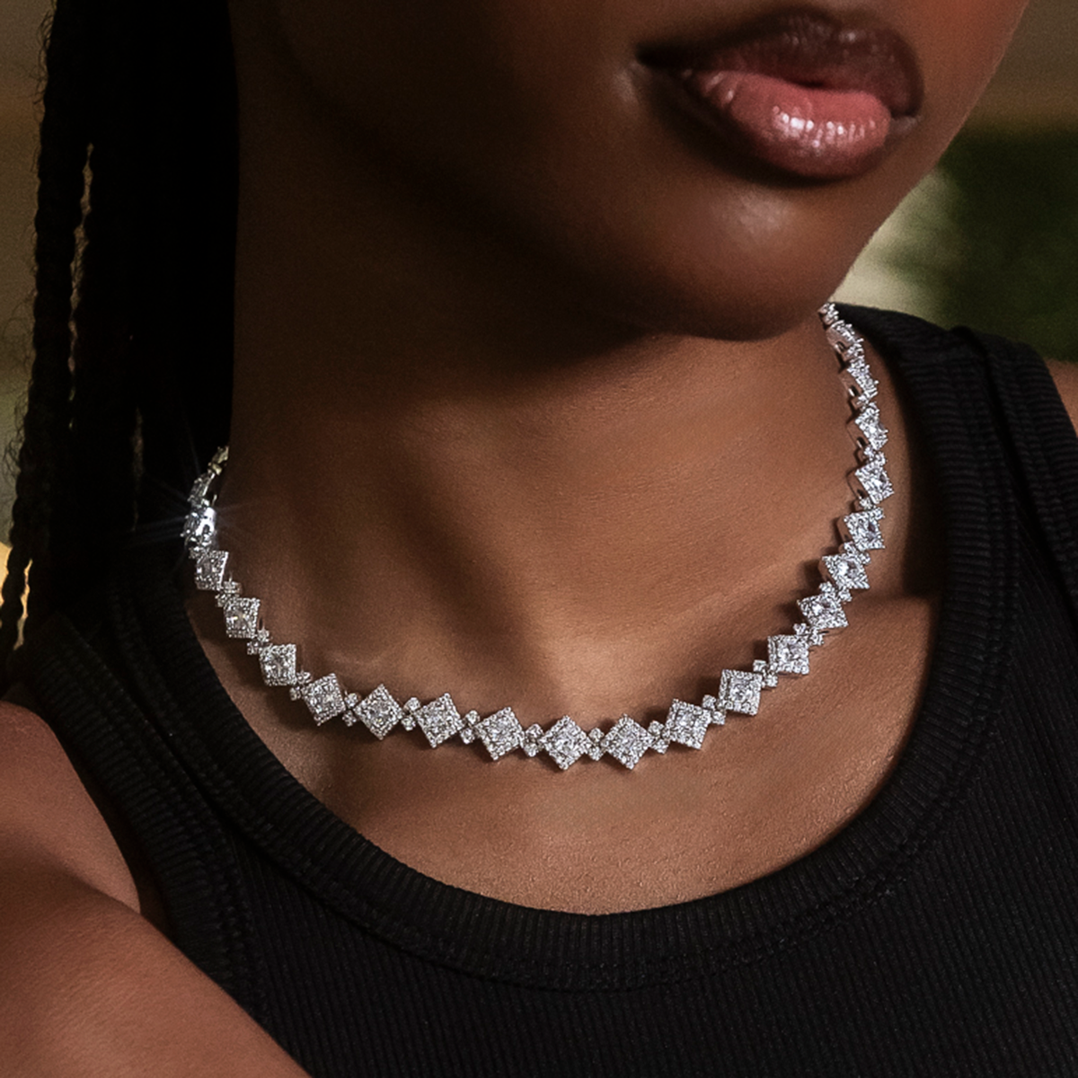 Cloister Link Necklace in White Gold