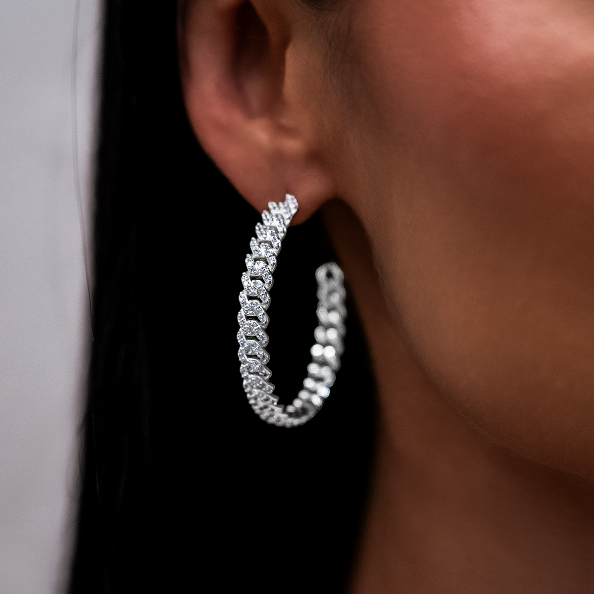 GLD Diamond Prong Hoop Earrings in White Gold