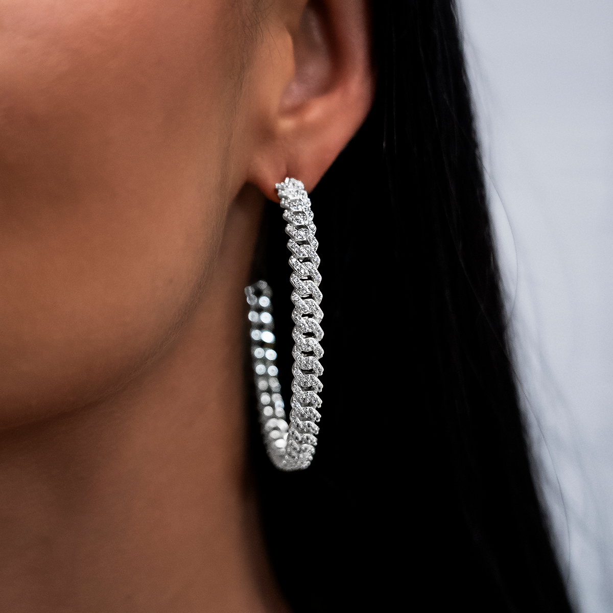 GLD Diamond Prong Hoop Earrings in White Gold