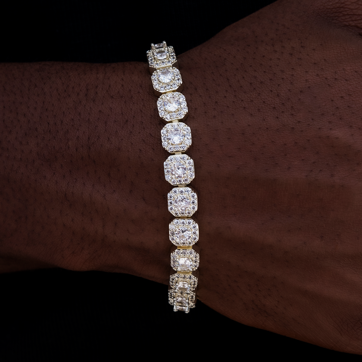 GLD Link Bracelet in Yellow Gold - 8.5mm