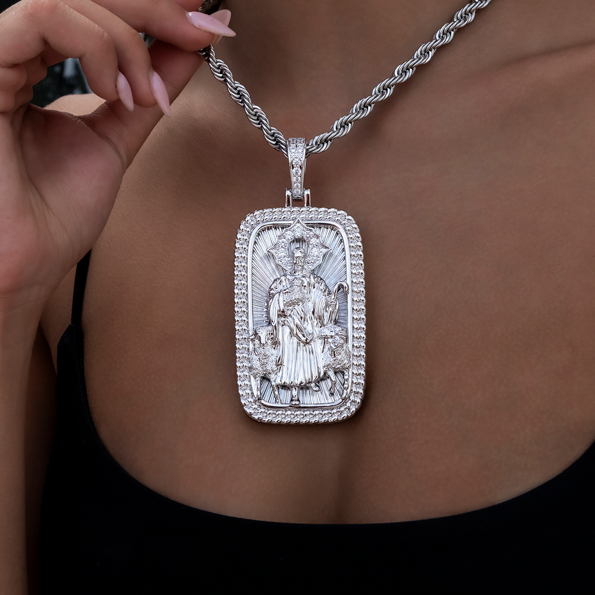Large Icon Shepherd Pendant in White Gold
