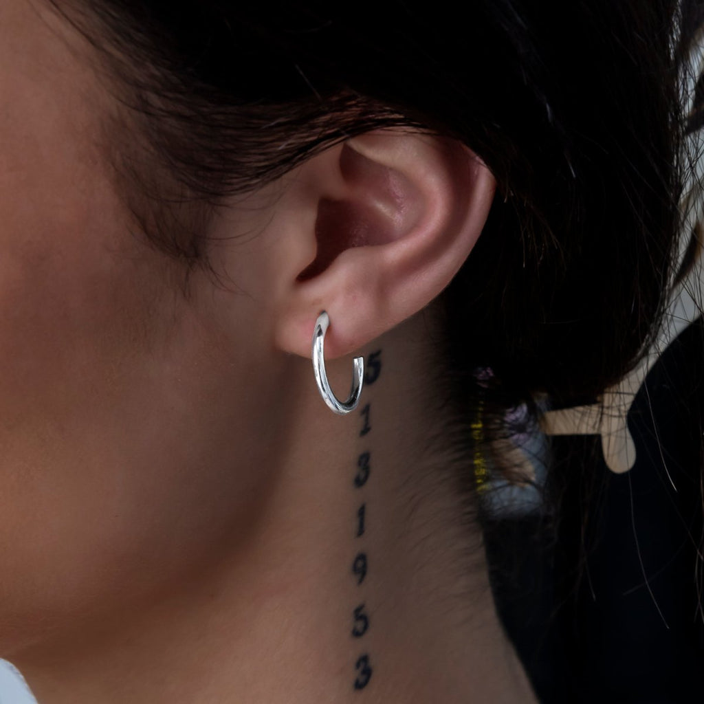 Plain Hoop Earrings in White Gold