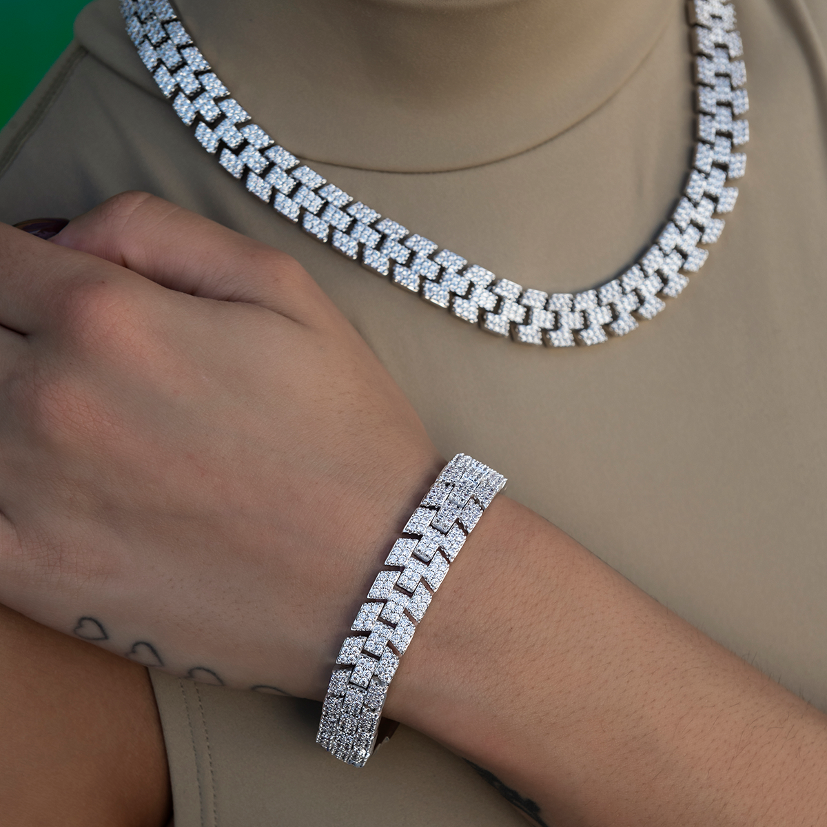 Diamond Spine Necklace + Bracelet Bundle in White Gold