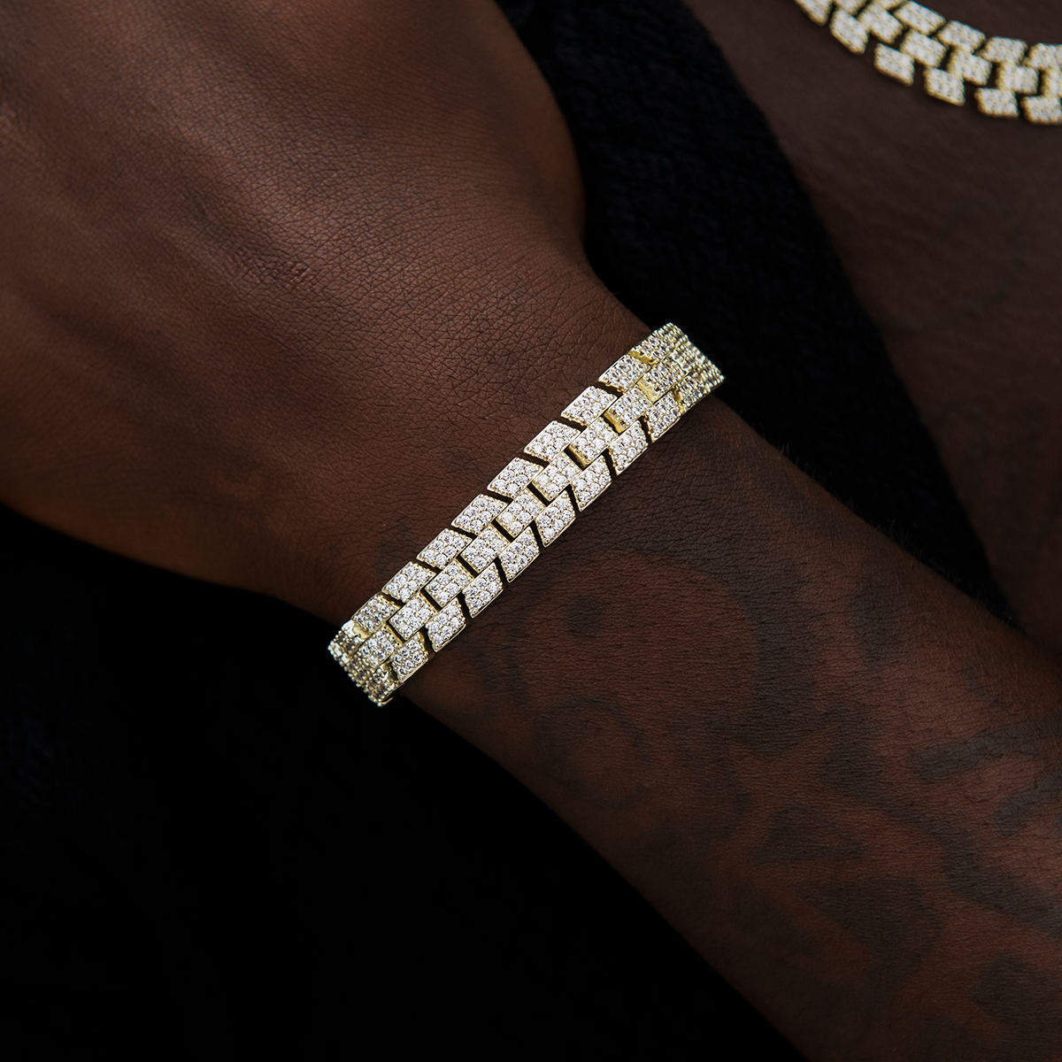 Diamond Spine Bracelet in Yellow Gold