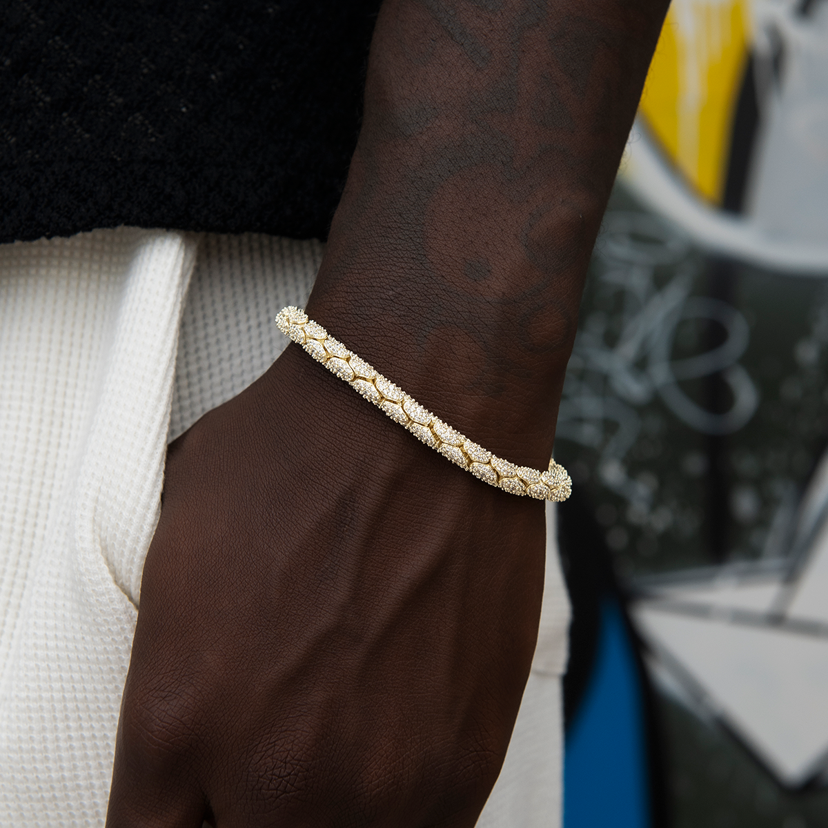 Diamond Pave Snake Link Bracelet in Yellow Gold-6mm