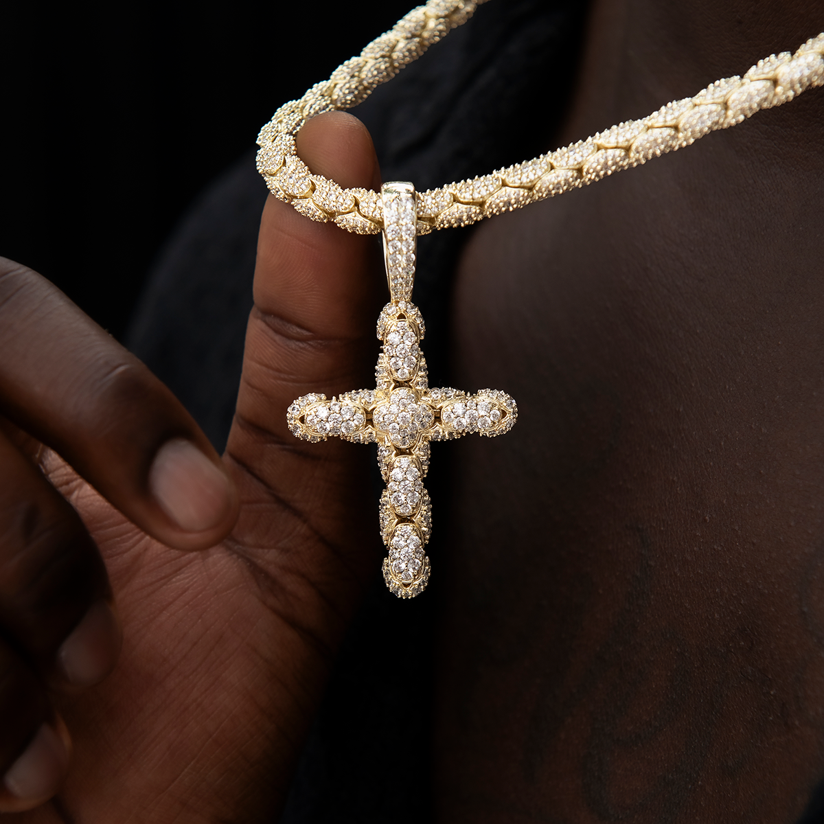 Diamond Pave Snake Link Cross Pendant in Yellow Gold
