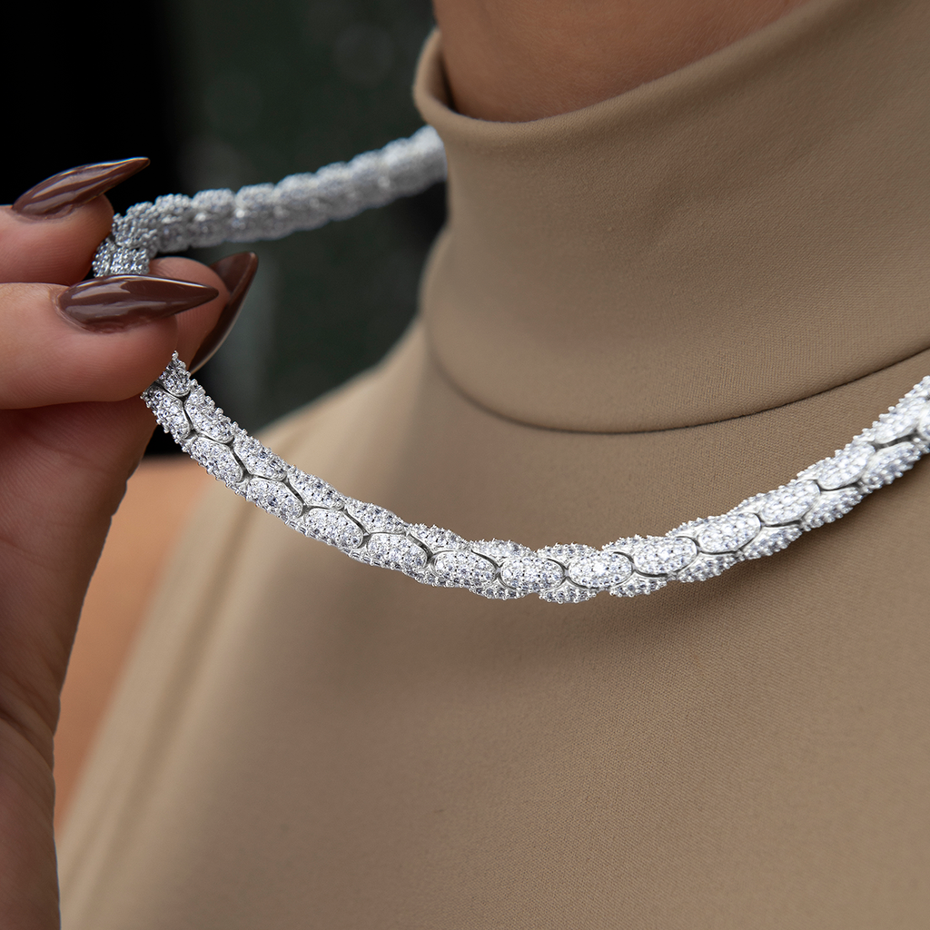 Diamond Pave Snake Link Necklace in White Gold-6mm