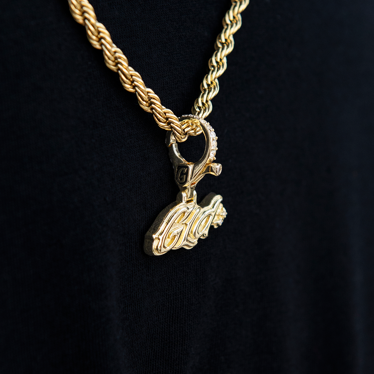 GLD Logo Clip On Pendant in Yellow Gold