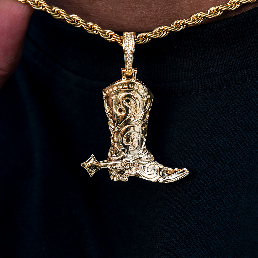 Cowboy Boot Pendant in Yellow Gold