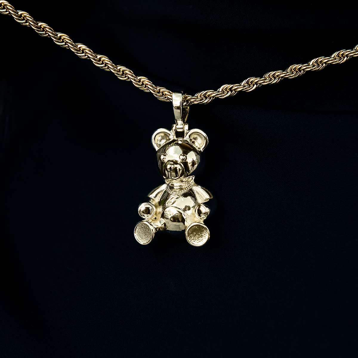 Cuban Cub Bear Pendant in Yellow Gold