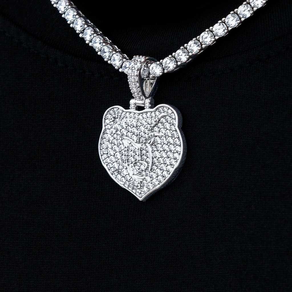 Memphis Grizzlies Official NBA Micro Logo Pendant in White Gold