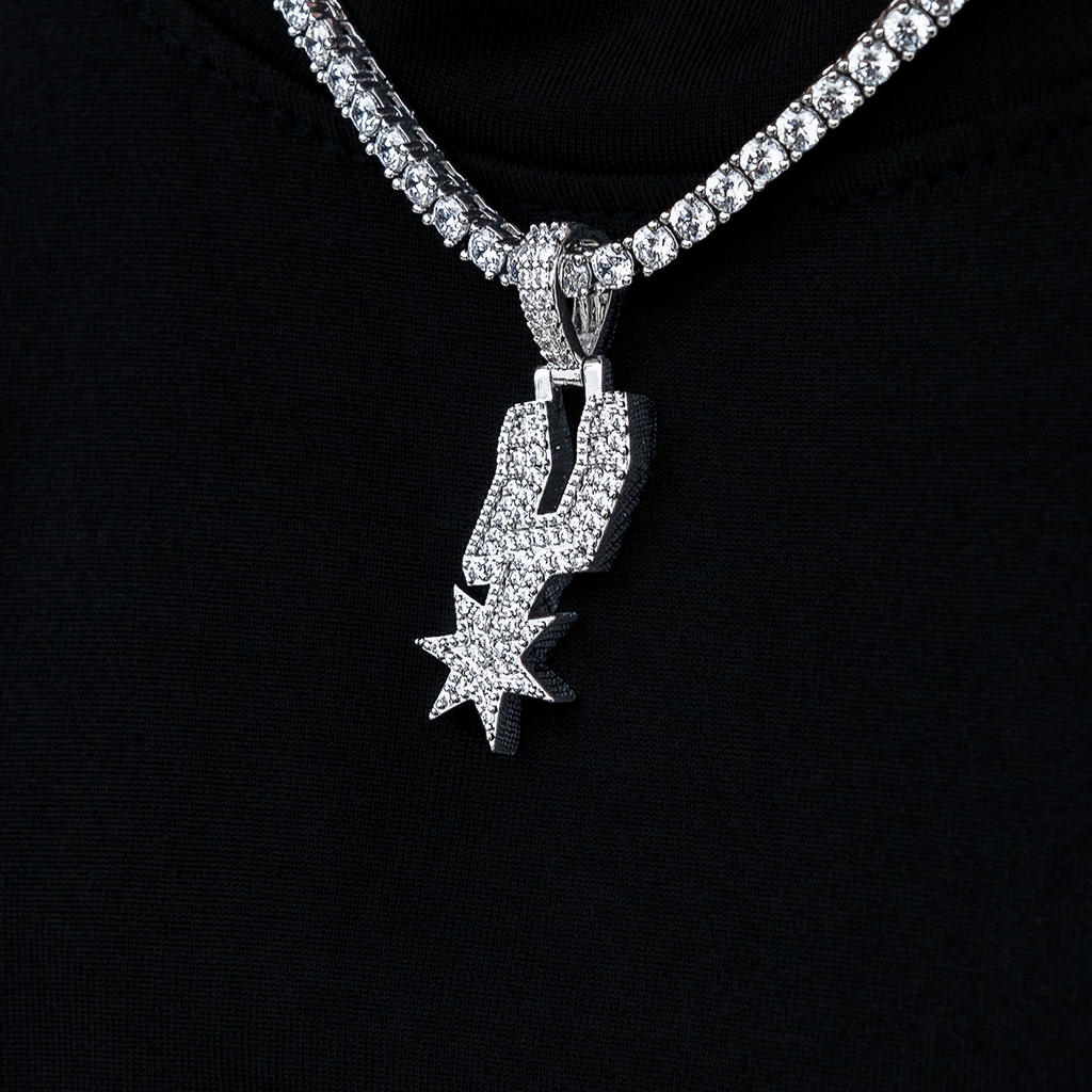 San Antonio Spurs Official NBA Micro Logo Pendant in White Gold