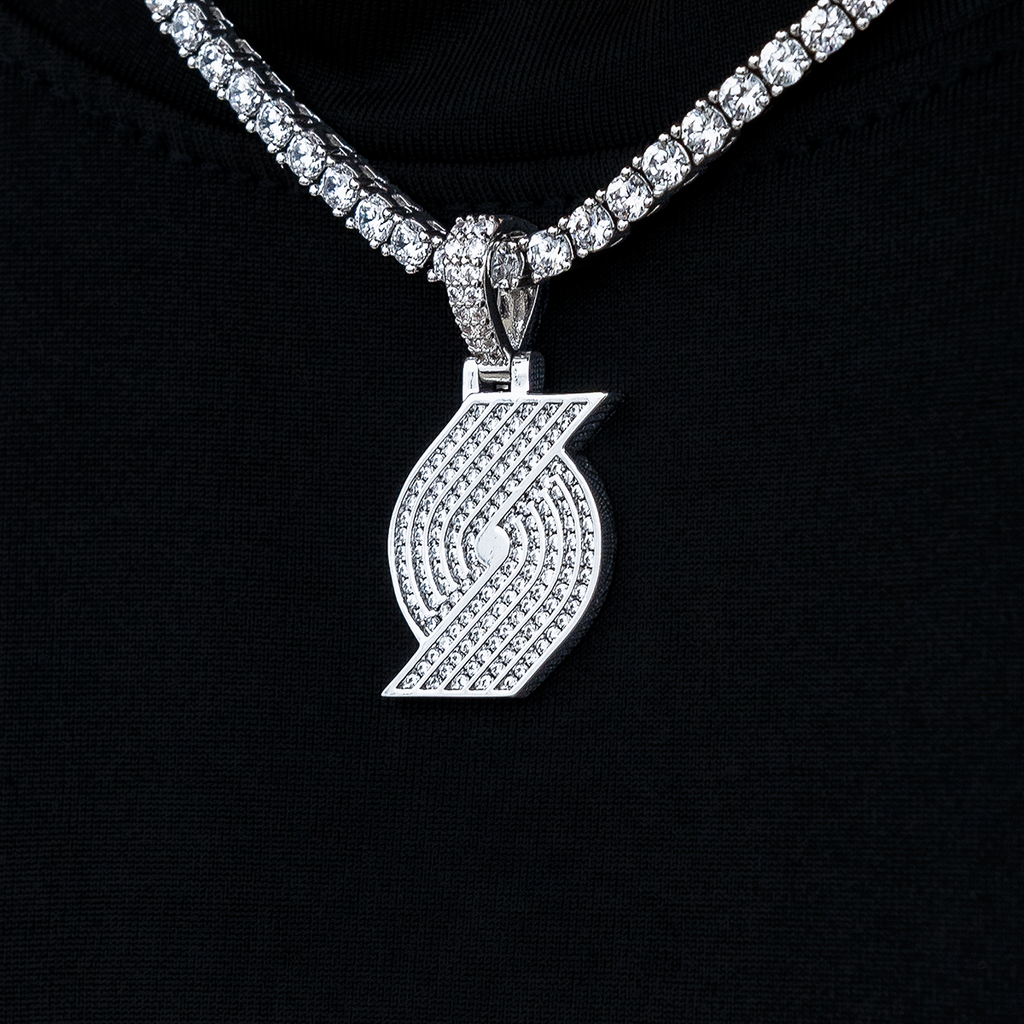 Portland Trail Blazers Official NBA Micro Logo Pendant in White Gold