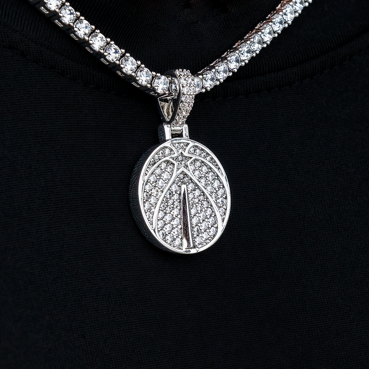 Washington Wizards Official NBA Micro Logo Pendant in White Gold