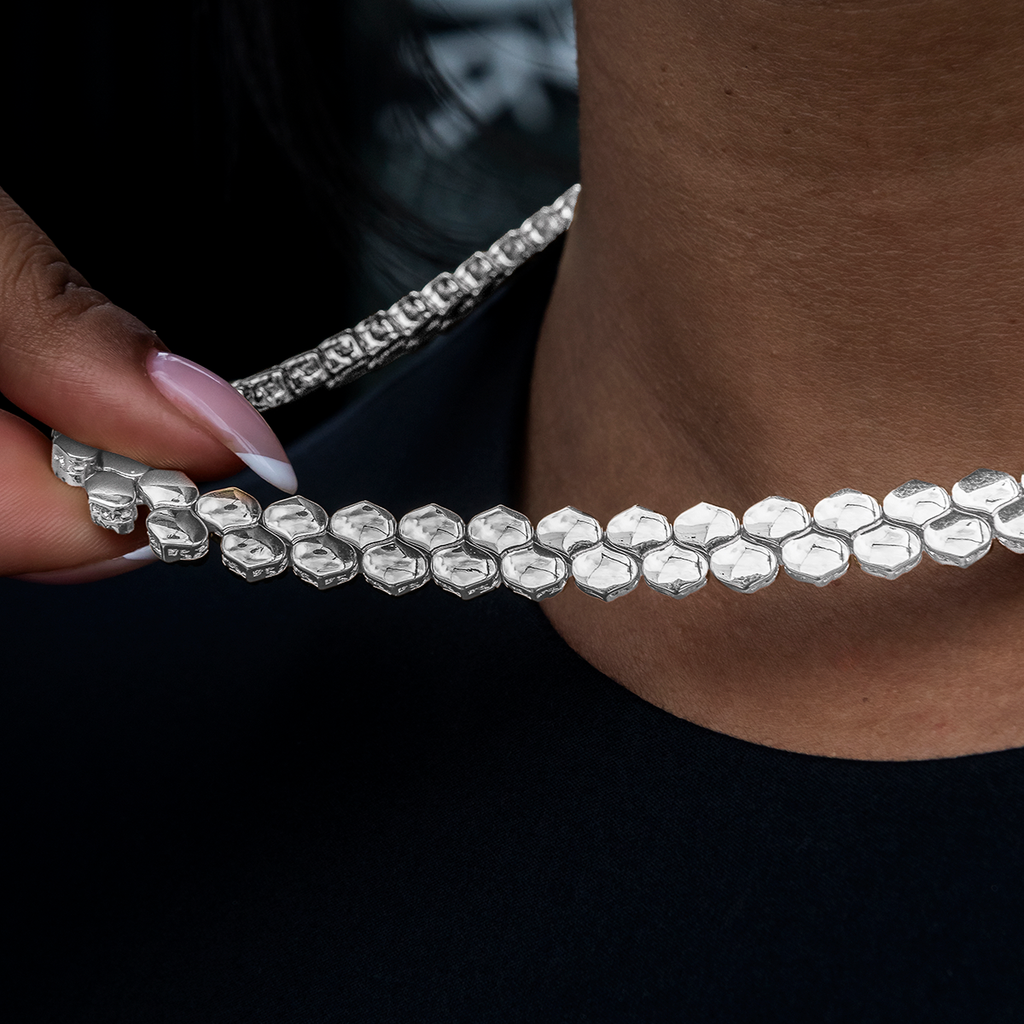 Flat Snake Link Necklace in White Gold-4mm