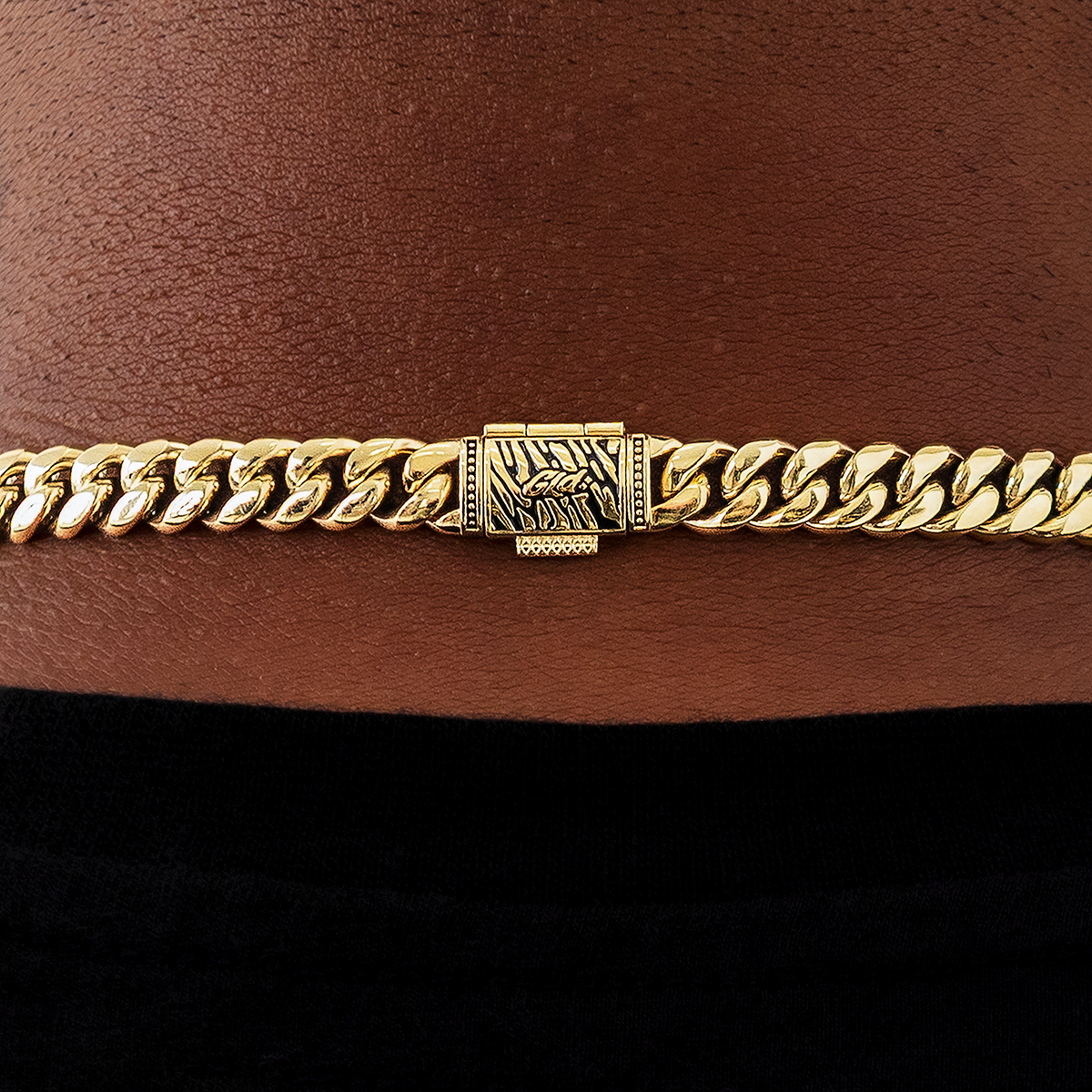 Miami Cuban Link Chain in Yellow Gold - 8mm
