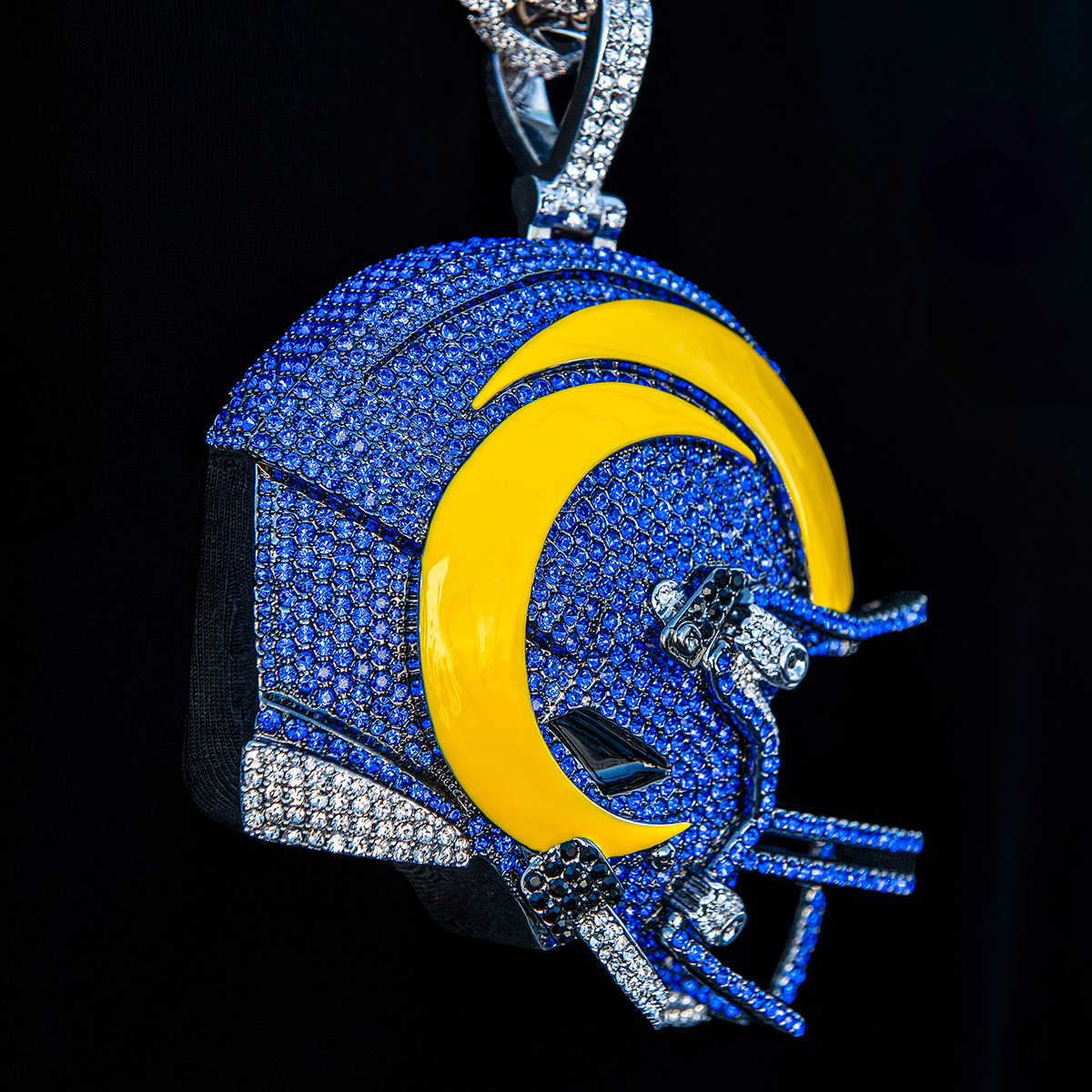 Giant Los Angeles Rams Official NFL Helmet Pendant