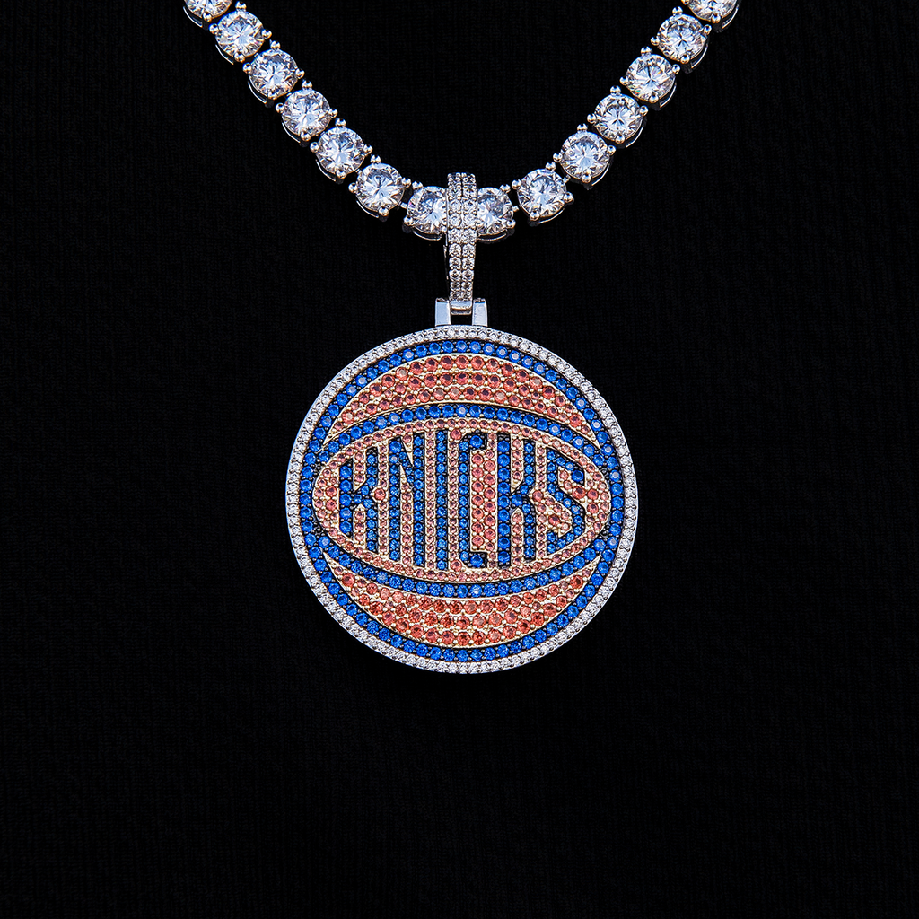 New York Knicks Official NBA Team Secondary Logo Pendant in White Gold