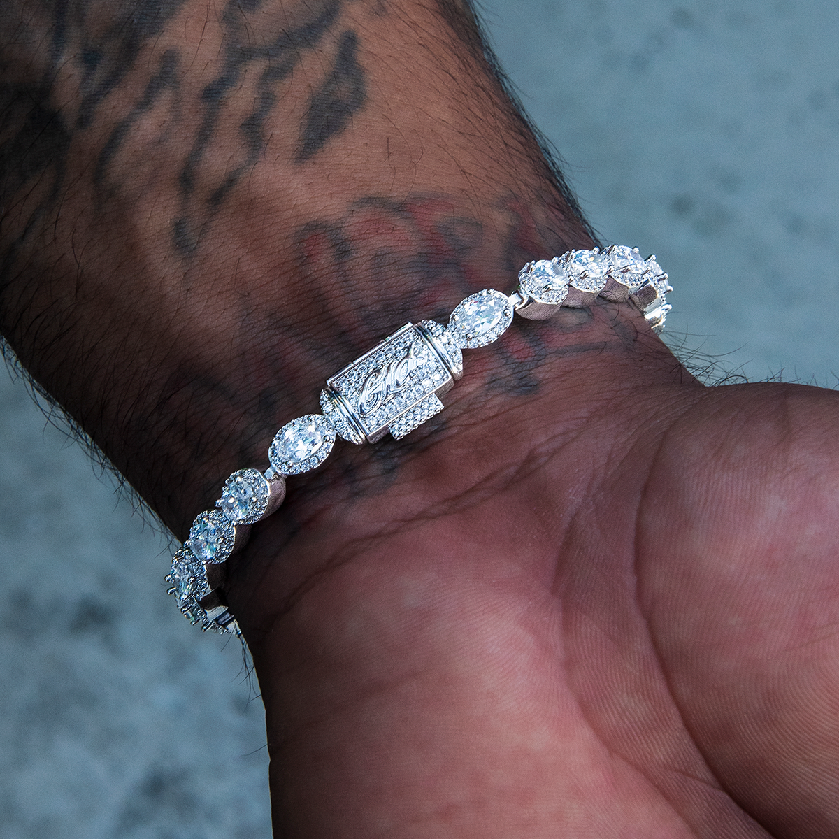 Diamond Oval Clustered Tennis Bracelet in White Gold- 4mm