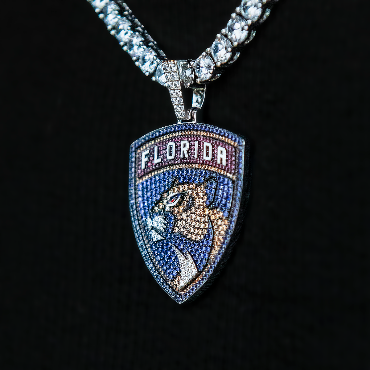 Florida Panthers Official NHL Logo Pendant - White Gold