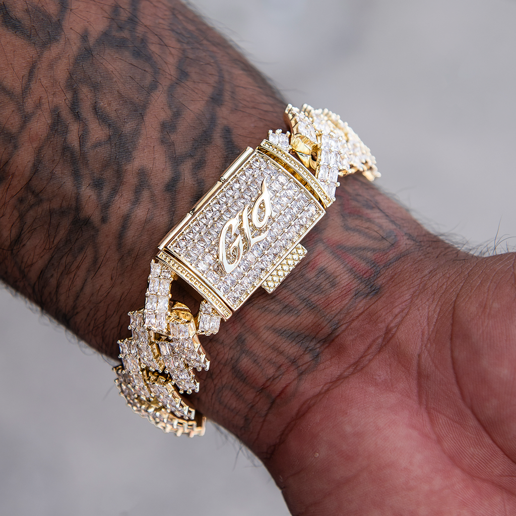 19MM Prong Baguette Cuban Bracelet - Yellow Gold