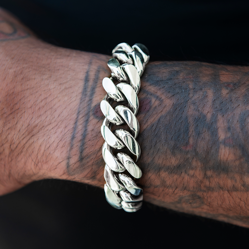 GLD Signature Cuban Link Bracelet in White Gold- 19mm