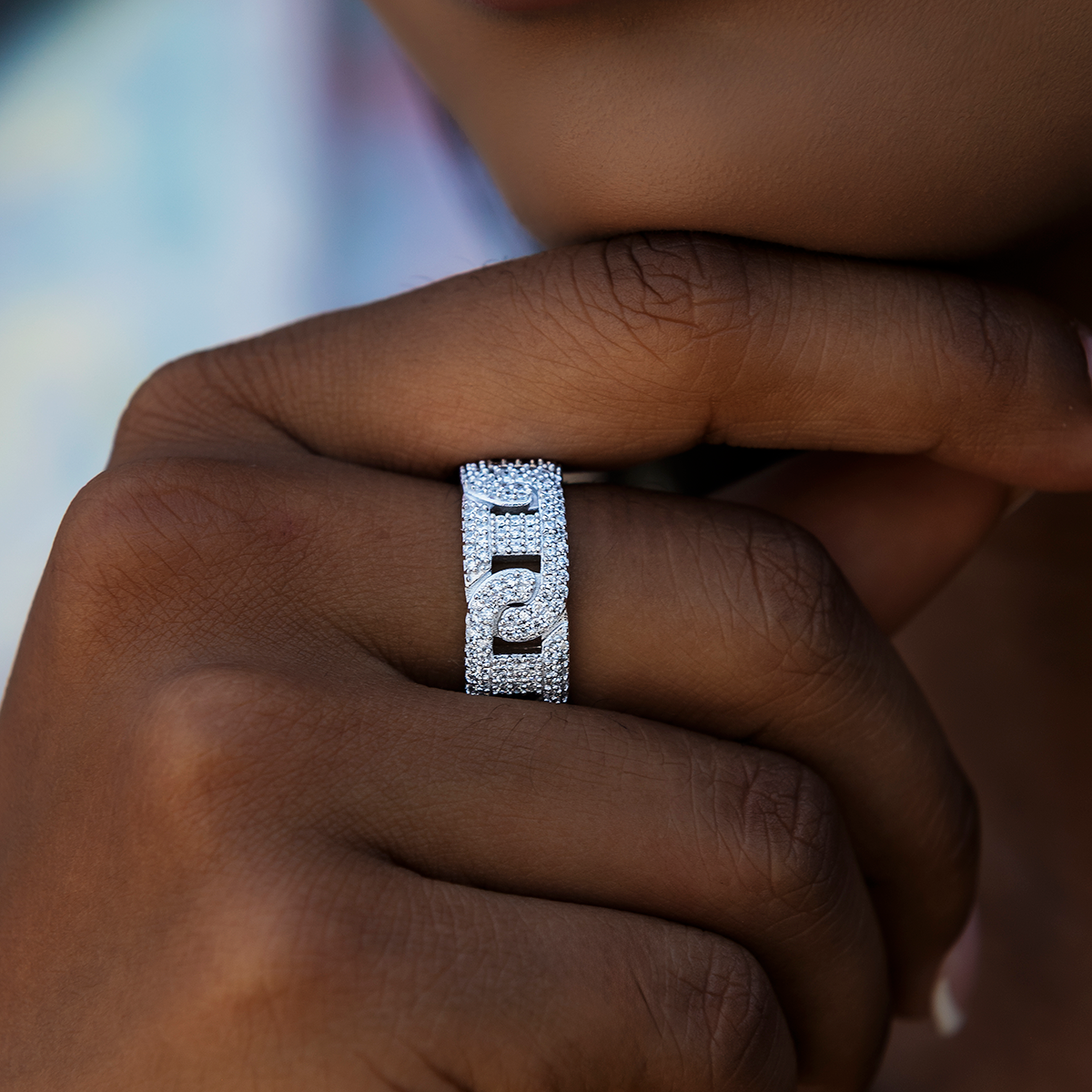 Flat Pavé Valentina Ring in White Gold Vermeil