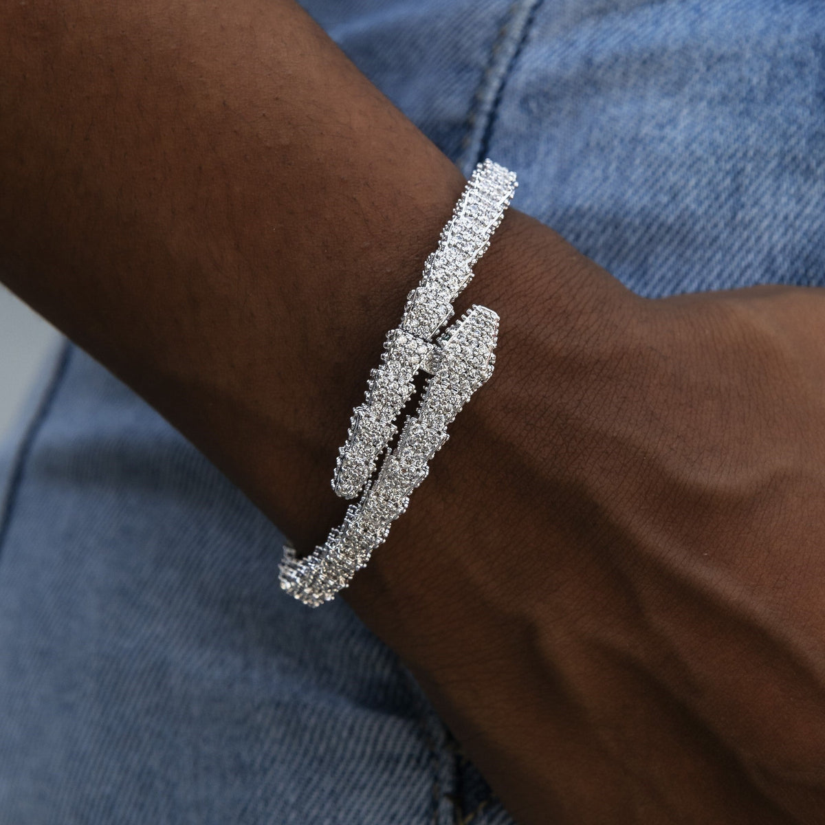 Diamond Snake Bracelet in White Gold