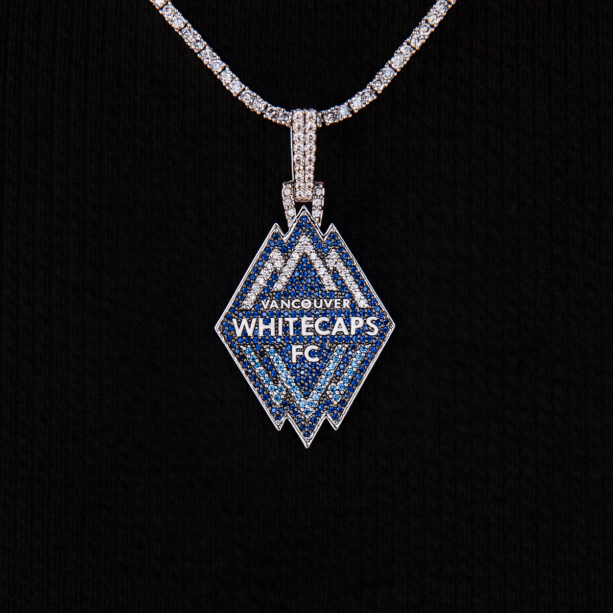 Vancouver Whitecaps FC Official MLS Logo Pendant in White Gold