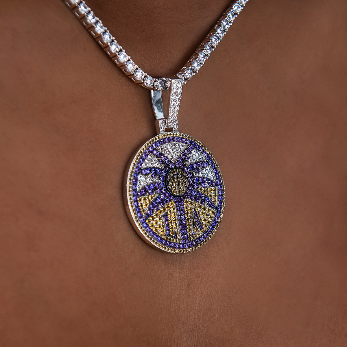 Los Angeles Sparks Official WNBA Logo Pendant in White Gold