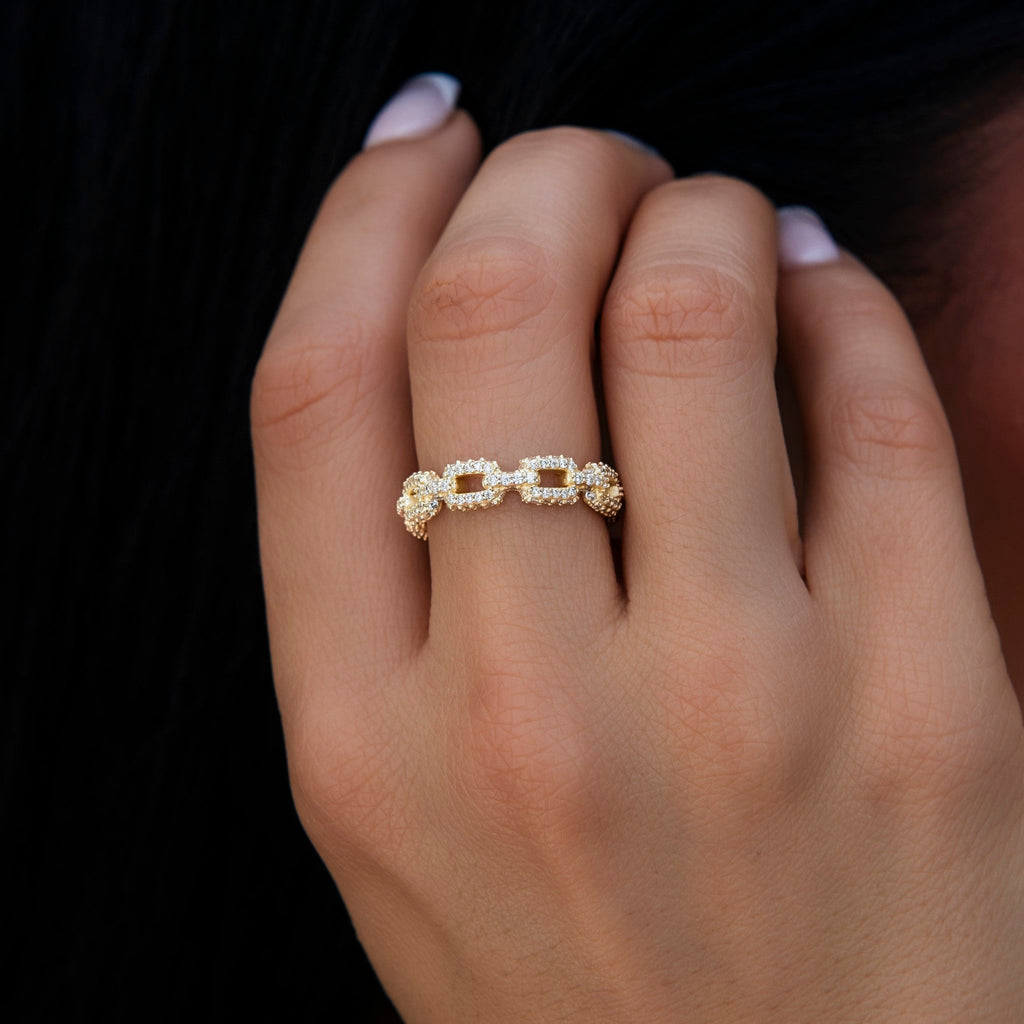 Iced Paper Clip Ring in Yellow Gold Vermeil