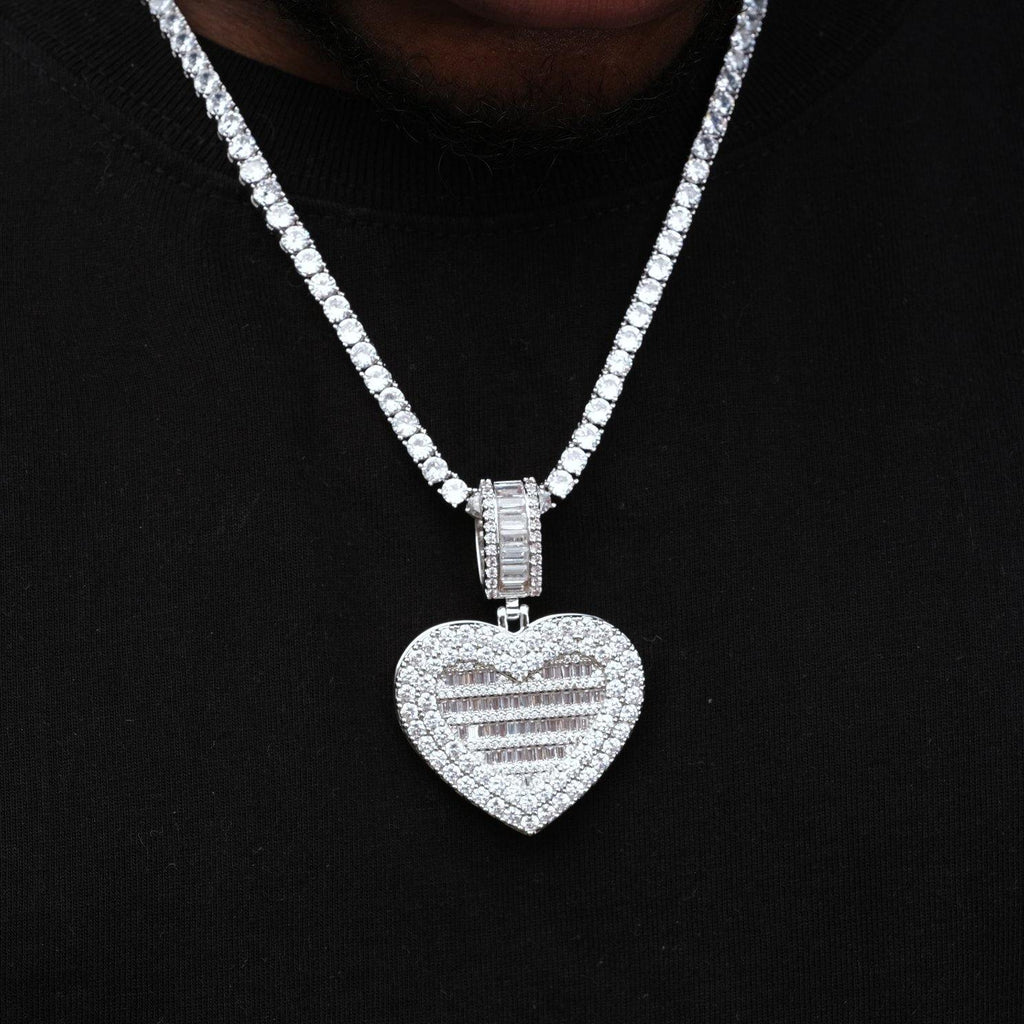 CUSTOM PICTURE PENDANT STYLE-8