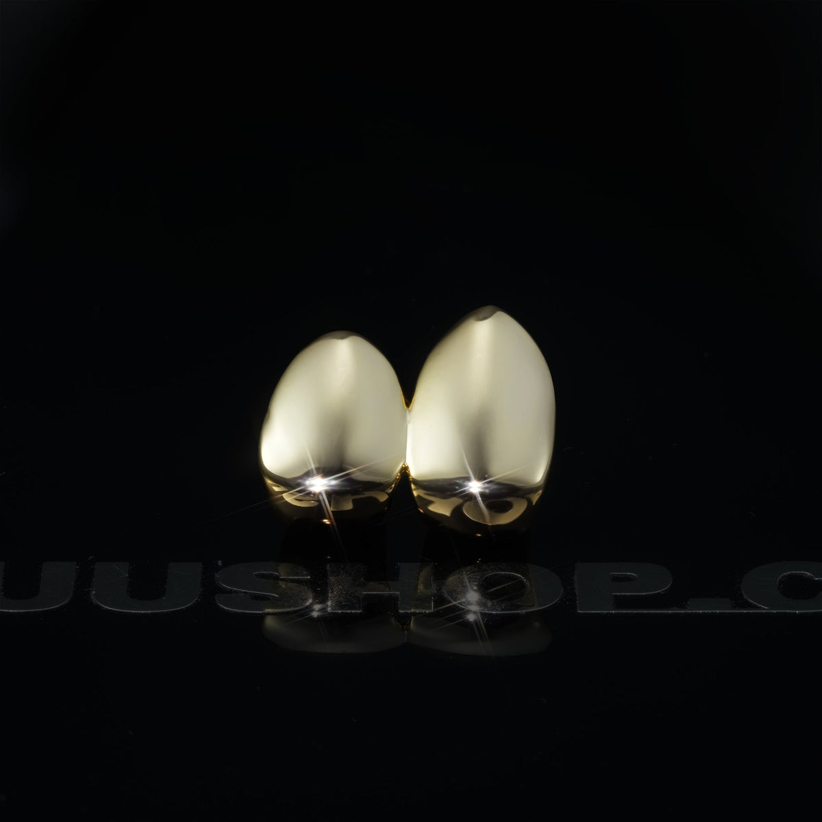 Two Teeth Grillz Bar Gold-Plated Edition
