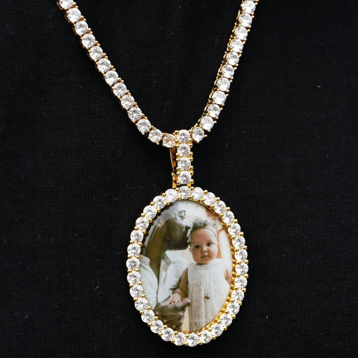 Large 3D Oval Custom Picture Pendant