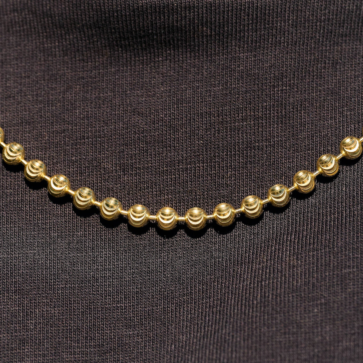 Moon Cut Ball Chain in Solid Gold - 4mm